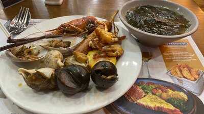 D'maris Premier Buffet Phu My Hung