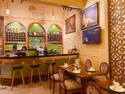 Dahi Handi Indian Restaurant