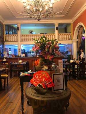 Bloom Saigon Restaurant (non-profit Restaurant)