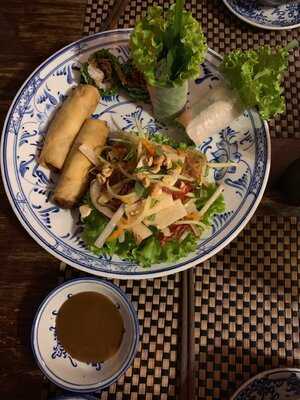 Bloom Saigon Restaurant (non-profit Restaurant)