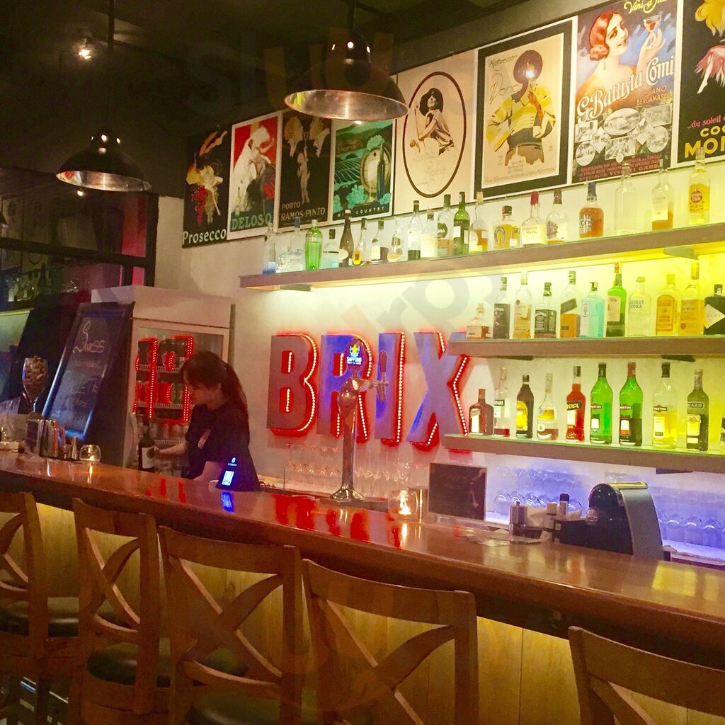 Brix Wine Bar & Kitchen