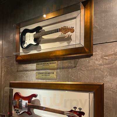 Nhà Hàng Hard Rock