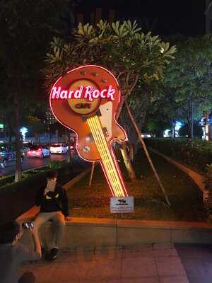 Nhà Hàng Hard Rock