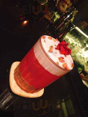 The Tipsy Cow Saigon - Cocktails & Kitchen