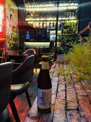 Hineini Beer Phu Nhuan