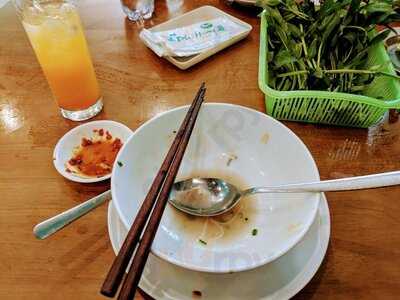 Quán Phở Phú Hương