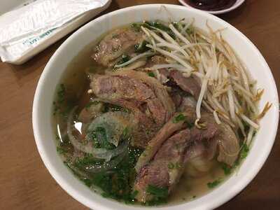 Quán Phở Phú Hương