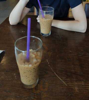 The Coffee Bean & Tea Leaf