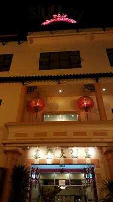 Nhà Hàng Hải Sản Hào Phong