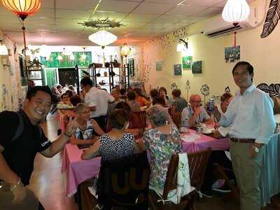 Nhà Hàng Baguettes Bambou