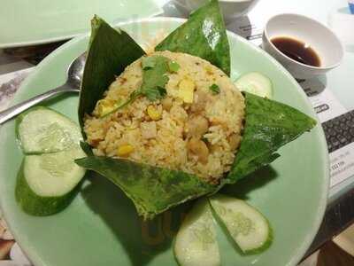 Nhà Hàng Món Huế