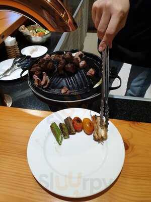 Nhà Hàng Temujin - Thịt Cừu Nướng Kiểu Nhật Bản