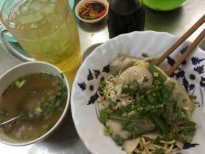 Hủ Tiếu Mì Thập Cẩm