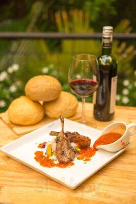 Quán Chấm Bánh Mì