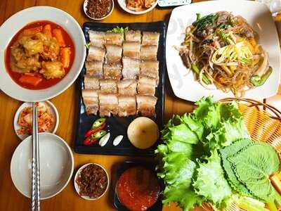 Busan Korean Food - Mon Han Quoc