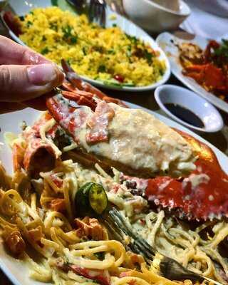 Crab - Grill And Draught Beer