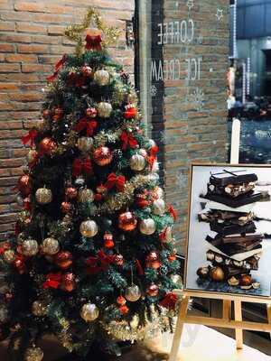 Vietnam Chocolate House