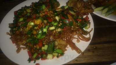 Nhà Hàng Ếch Xanh