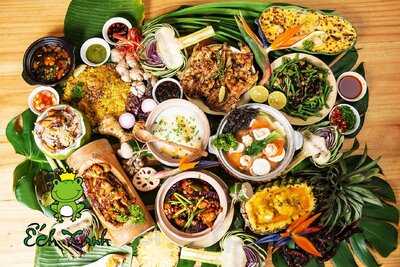 Nhà Hàng Ếch Xanh