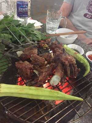 Bò Tơ Tây Ninh Năm Sánh