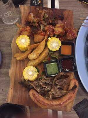 Ba GÁc Nướng & Bia