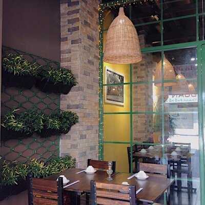 Quán Chả Cá Đông Kinh