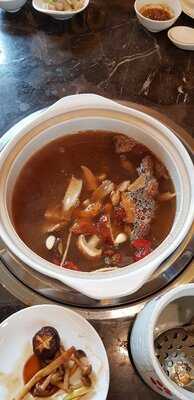 Ashima Mushroom Hotpot - Thảo Điền