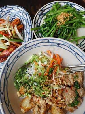 Chi Hoa Vietnamese Cuisine