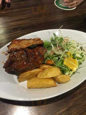 Al Fresco's Phan Xich Long