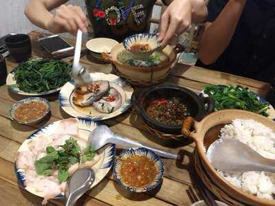 Cơm Quê Mười Khó