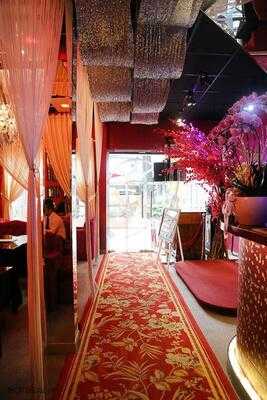 Paparazzi Cafe & Vip Lounge