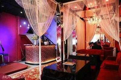 Paparazzi Cafe & Vip Lounge
