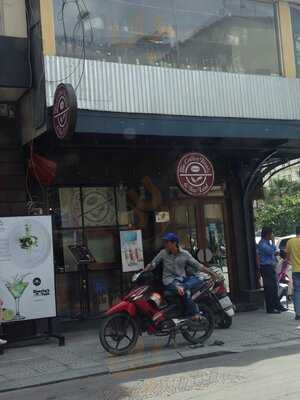 Quán Cà Phê Coffee Bean & Tea Leaf