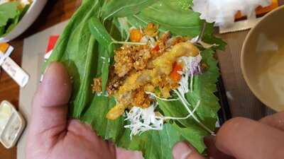 Canh Quat Seafood Restaurant