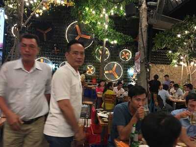 Canh Quat Seafood Restaurant