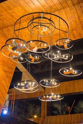 Canh Quat Seafood Restaurant