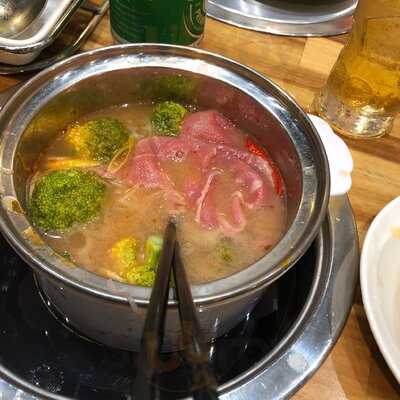 Lau Hong Kong Bone & Pot