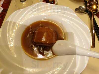 Nhà Hàng Long Triều