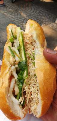 Bánh Mì Bùi Thị Xuân