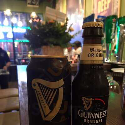 The Shamrock Irish Pub