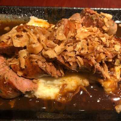 Vesper Gourmet Lounge