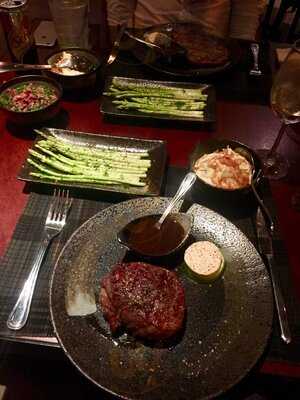 Vesper Gourmet Lounge