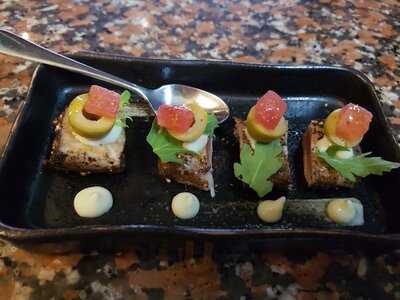 Vesper Gourmet Lounge