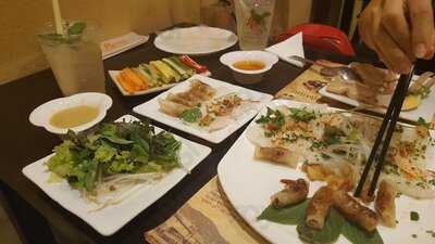 Bánh Hỏi Ram Tôm