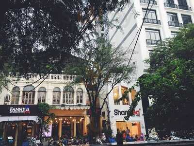 Quán Cơm Âm Phủ