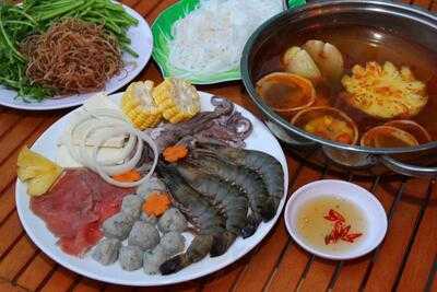 Tom Yum Yum Restaurant