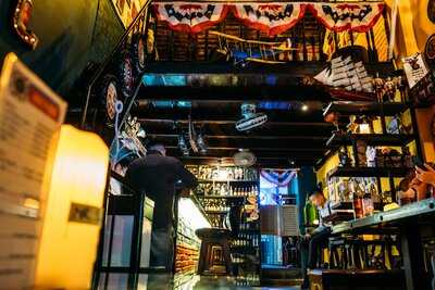 Hipster By The Colour - Beer & Snack Bar