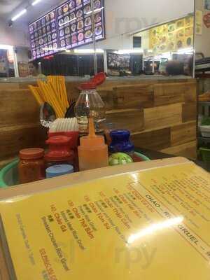 Quán Cơm Gà Hài Nam