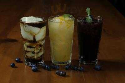 Masstige Coffee & Dessert