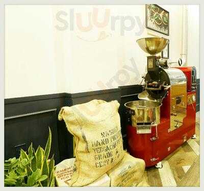 Masstige Coffee & Dessert